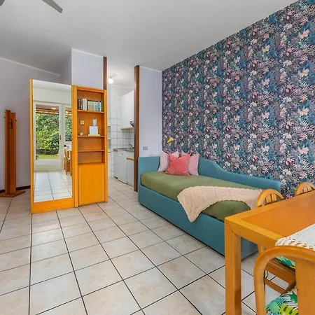 Immerso Nella Natura A Due Passi Dal Maggiore Леза