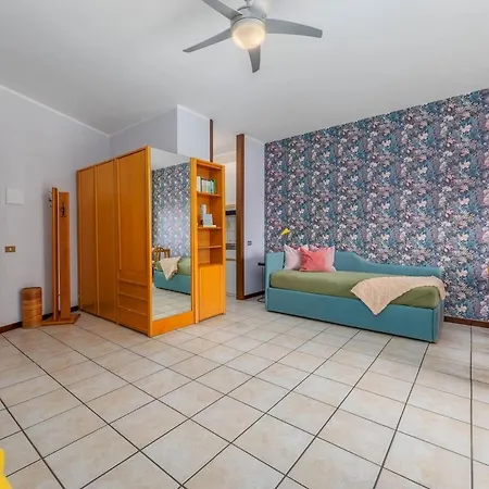 Immerso Nella Natura A Due Passi Dal Maggiore 公寓 莱萨