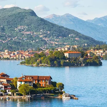 Immerso Nella Natura A Due Passi Dal Maggiore * Леза