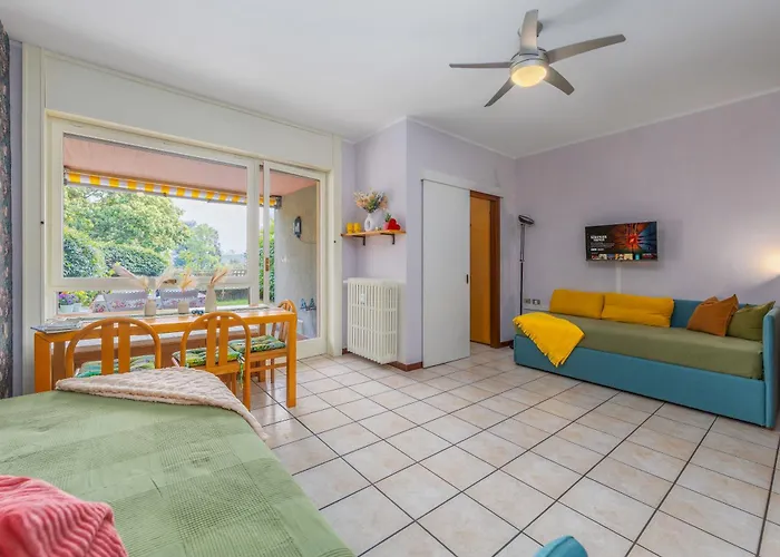 Apartmán Immerso Nella Natura A Due Passi Dal Maggiore