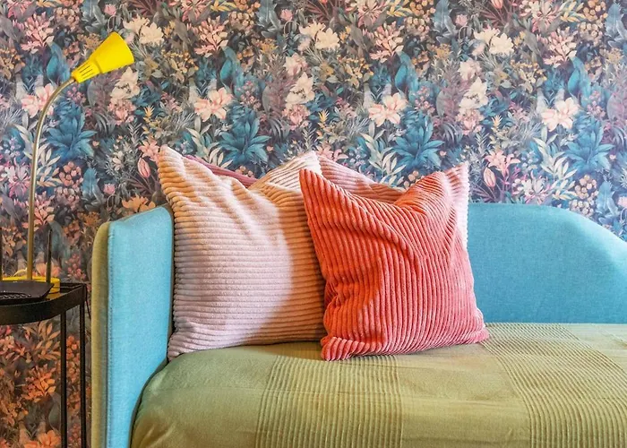 Immerso Nella Natura A Due Passi Dal Maggiore Lesa